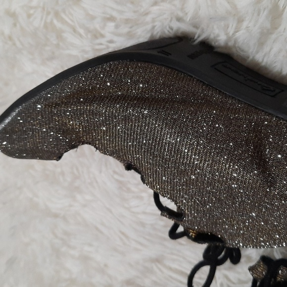 Fioni Shoes - Picture 4 of 6